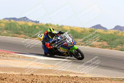 media/Apr-30-2023-CRA (Sun) [[020fcf5d43]]/Race 14-400 Expert-Amateur Superbike/